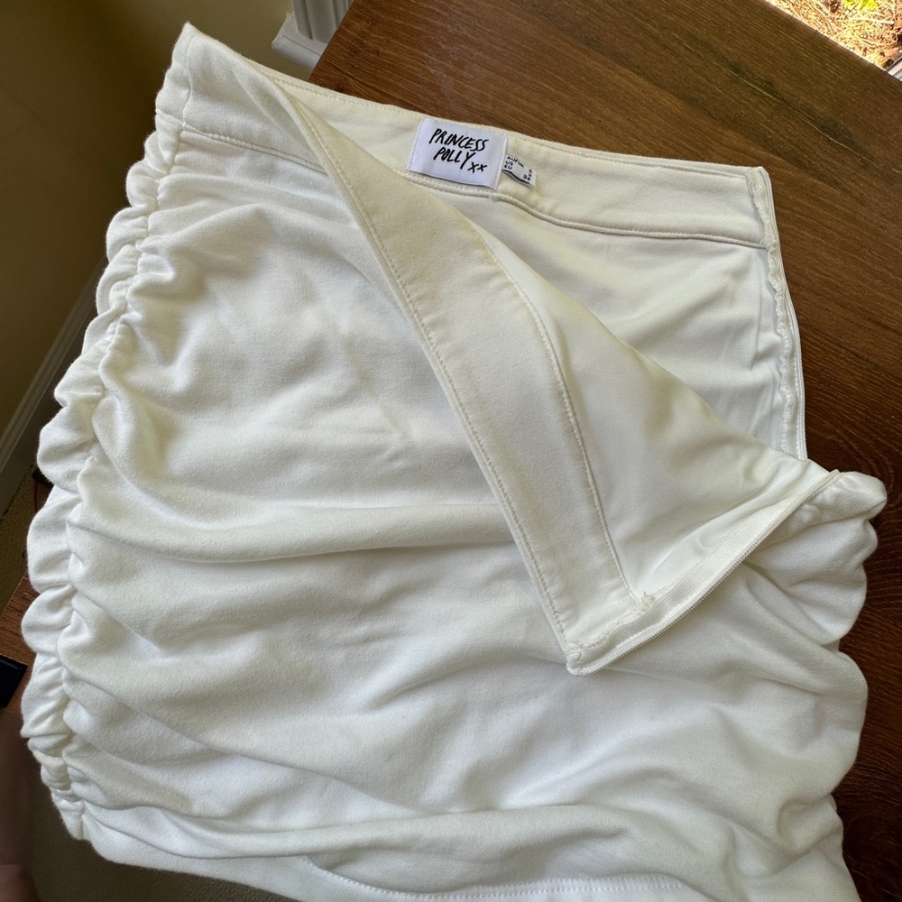 White mini skirt - princess Polly size 2